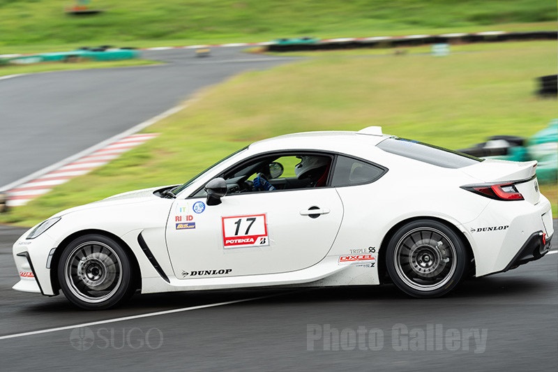 T.H選手 / スバル　BRZ (ZC6)